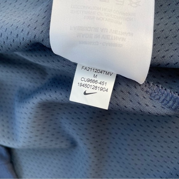 Nike Women's Navy Dri-FIT UV Victory 1/2 Zip Golf Top Indianapolis Colts Medium - Picture 7 of 9